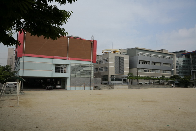 천안 두정 중학교